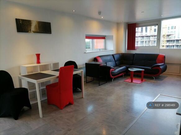 Lounge 1