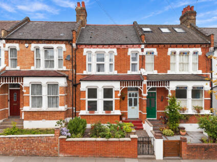 Hardwicke Road, London, N13