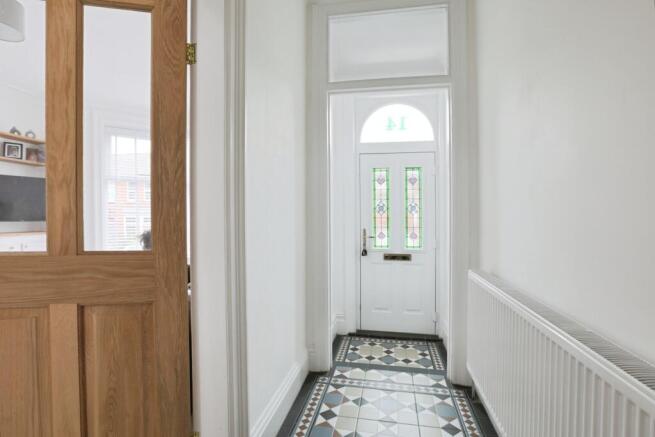 3 bed Terraced for sale Image 10