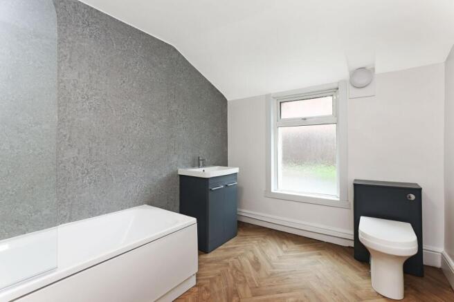 2 bed Terraced for sale Image 9