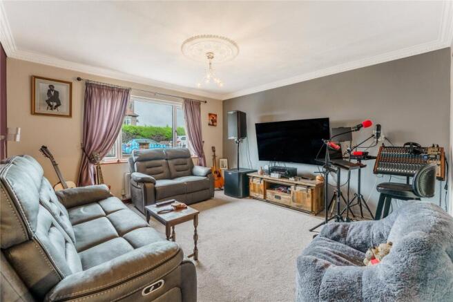 Womersley Road, Knottingley, West Yorkshire, WF11 photo 4