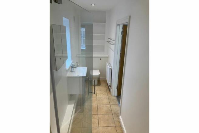 Master En-suite