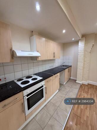 2 bed Flat to rent Image 4