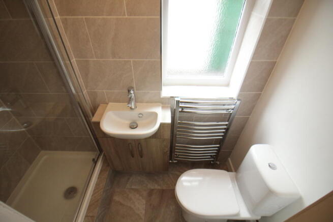 bathroom2.JPG