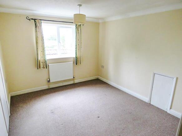 Bedroom 2.JPG