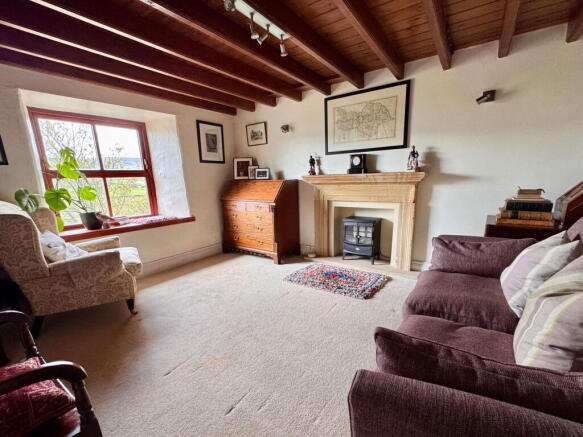 4 bed Detached for sale Image 5