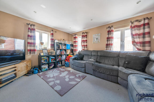 41803b0524e945b99384a384c25f770b