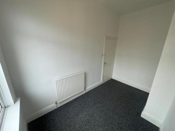 Bedroom 2.jpg