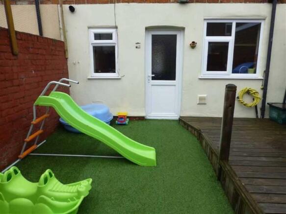 GARDENS ALTERNATIVE 