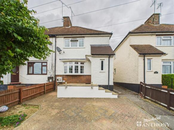 CAM02773G0-PR0311-STILL028