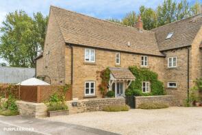 10, Wheelwright Court, Buckland, Faringdon SN7 8QA