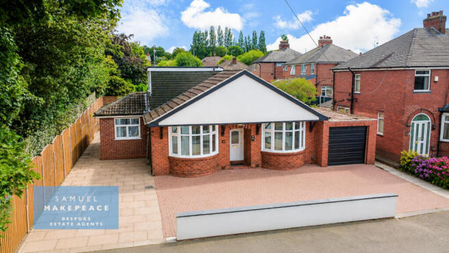 Modern Four Bedroom Detached Bungalow with Stunni