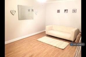 4, Whitehaven, Slough SL1 3RX