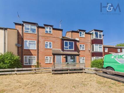 Kestrel Close, Stevenage