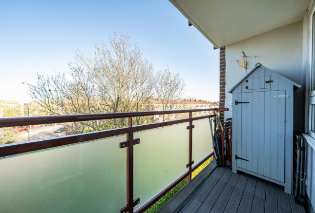 1437891-19-69d536...