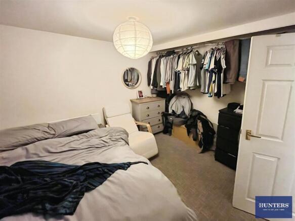 1 bed Apartment for sale Image 8