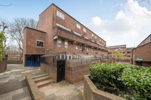 73, Westacott Close, London N19 3LE