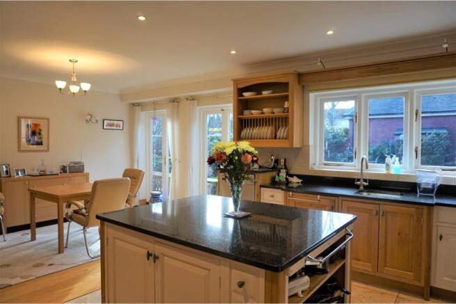 Kitchen / Diner