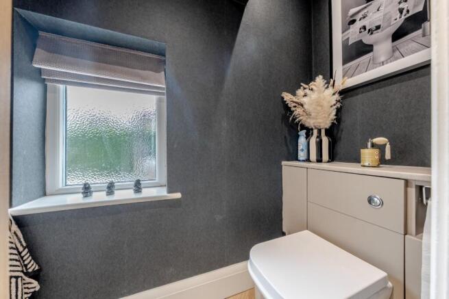 3 bed House for sale Image 11
