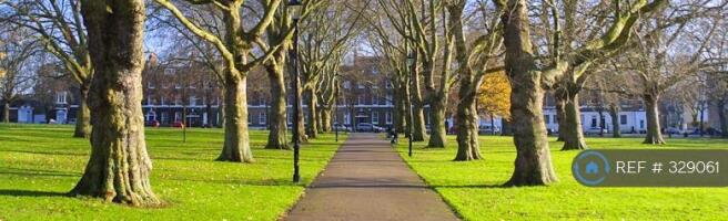 Highbury Fields Is Two Mins In The Other Direction