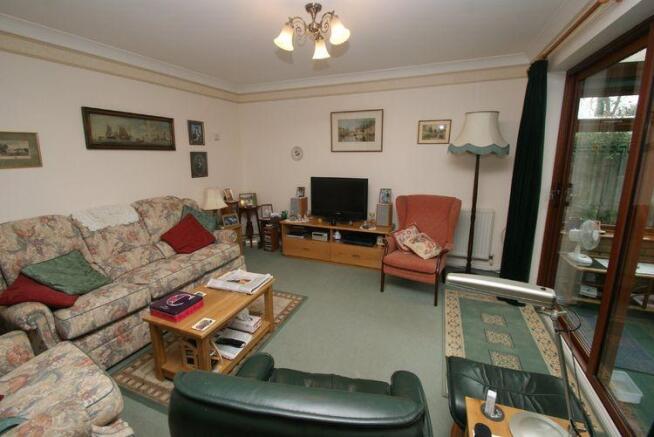 Sitting/Dining Room