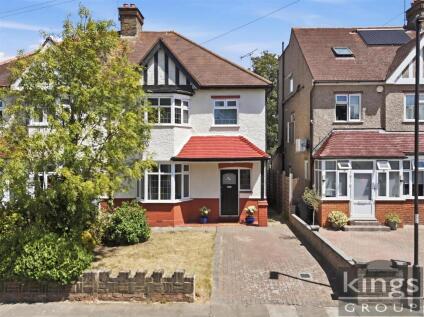 Park Crescent, Enfield
