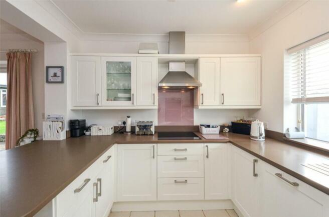 kitchen..jpeg