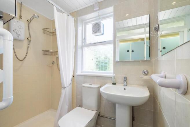 Shower Room/Wc