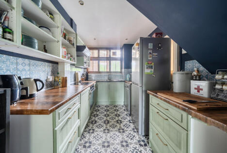 Cortis Road, London, SW15