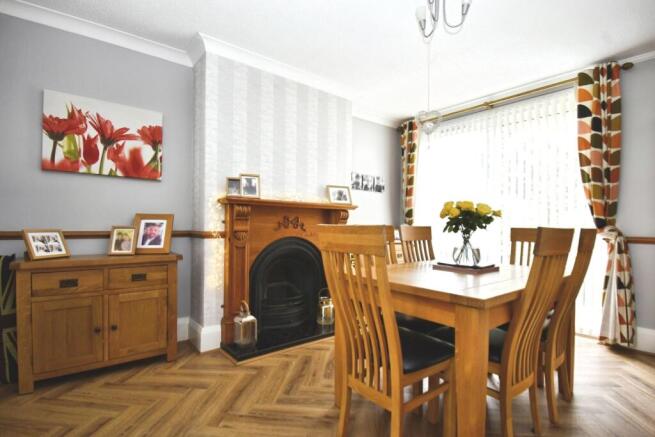 3 bed Semi-Detached for sale Image 9