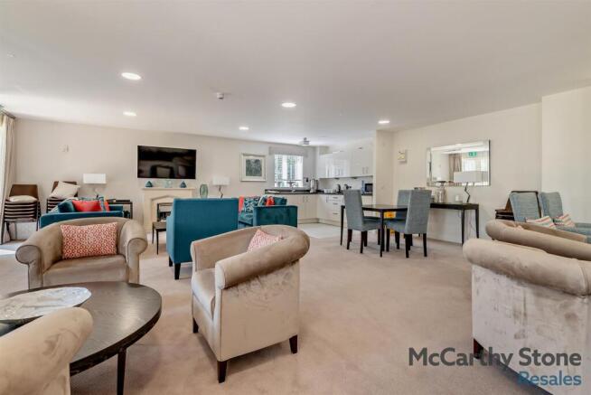 Homeowners Lounge