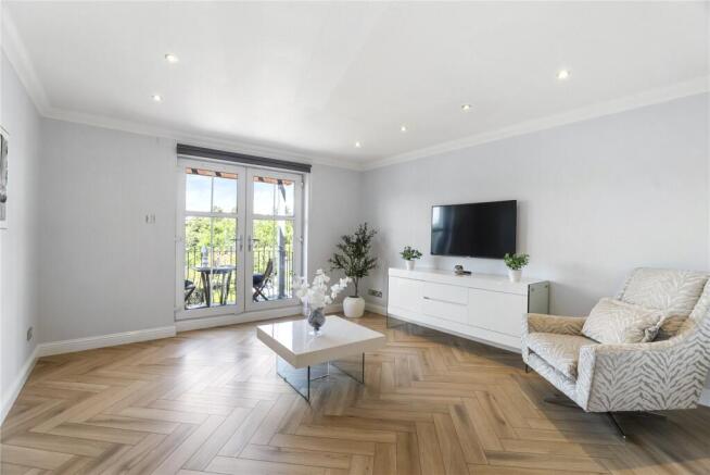 152e Queens Road