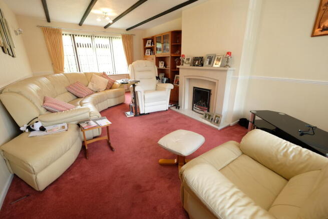 SITTING ROOM
