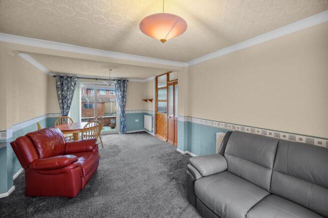 Lounge / Dining Room