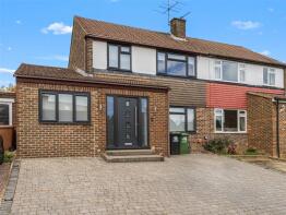 16, Follett Drive, Abbots Langley WD5 0LP