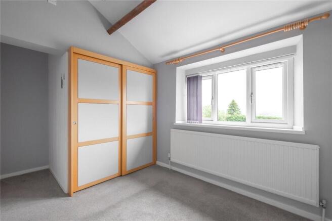 2 bed Terraced for sale Image 9
