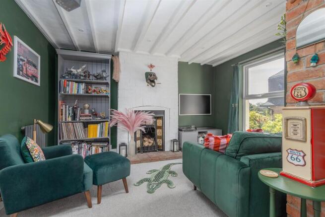 3 Harborough Road, Clipston