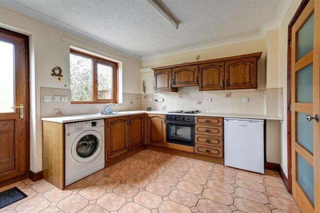 Kitchen Diner.jpg
