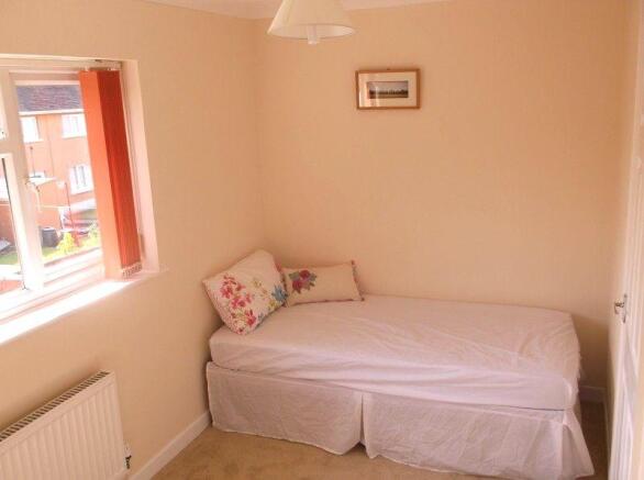 Bedroom 2 (REAR)