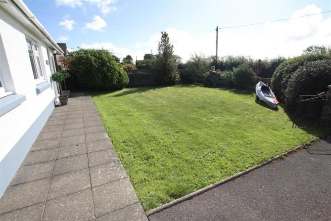 Front Garden.jpg