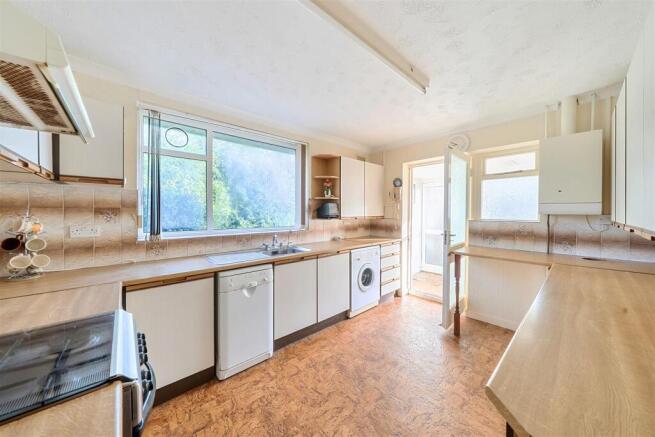 Uppingham Road, Sutton-On-Sea, Mablethorpe photo 4