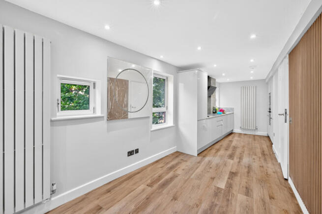 Kitchen/Reception