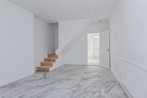 Beaumanor Road, Leicester, Leicestershire, LE4