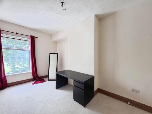 1 bed Semi-Detached for sale Image 8