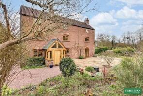 Rowan Dean House, Brains Green, Blakeney GL15 4AJ