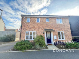2, Bartlett View, Hockley SS5 4FX