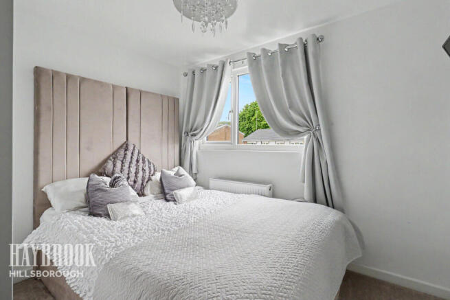 3 bed Semi-Detached for sale Image 10