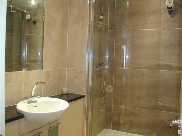 ENSUITE SHOWER ROOM