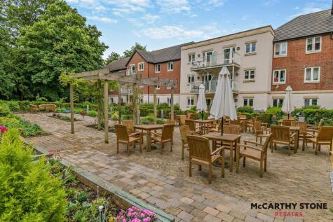 Shackleton Place, Bath Road, Devizes, Wiltshire, SN10 2GZ
