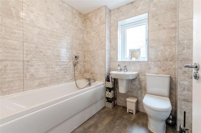 3 bed Detached for sale Image 4